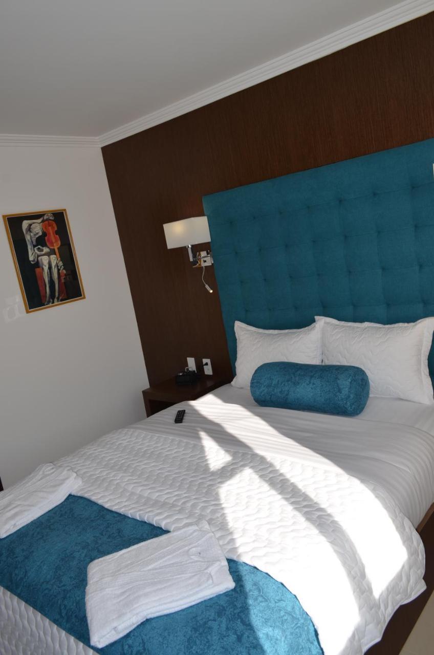 Hotel Gran Mariscal Quito Bagian luar foto