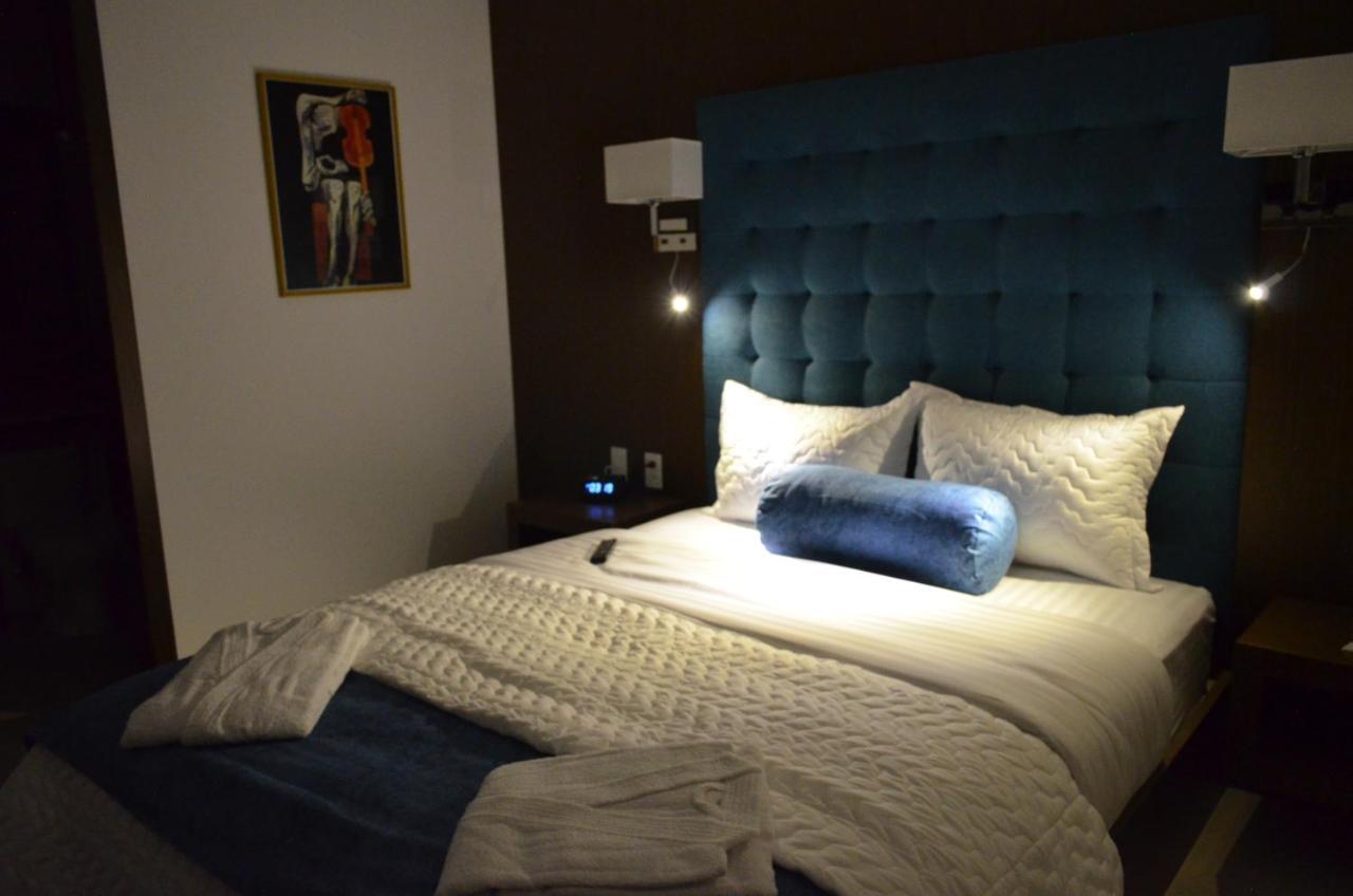 Hotel Gran Mariscal Quito Bagian luar foto